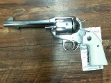 RUGER NEW VAQUERO .357 MAG - 1 of 3