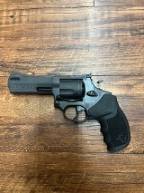TAURUS 44 TRACKER .44 MAGNUM - 2 of 3