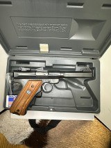 RUGER mkii.22 LR - 2 of 3