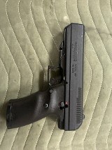 HI-POINT JCP-40 40 Smith & Wesson - Image 1 of 2