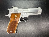 SMITH & WESSON 639 9MM LUGER (9x19 PARA) - 1 of 3