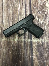 GLOCK 19 gen 5 9MM LUGER (9x19 PARA) - 1 of 3