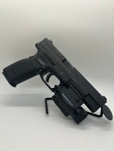SPRINGFIELD ARMORY XD-40 .40 S&W - 1 of 3