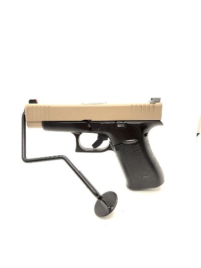 GLOCK 48 FDE 9MM LUGER (9x19 PARA) - Image 1 of 3