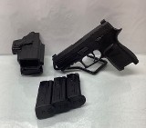 SIG SAUER P320 9 x19mm - 1 of 3