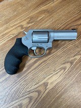 TAURUS 605 .357 MAG - 1 of 3