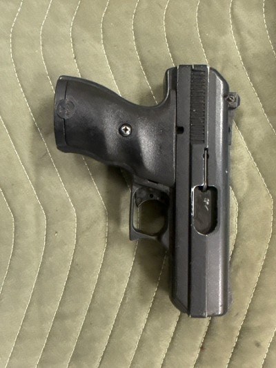 HI-POINT C9 - PISTOL 9MM LUGER (9x19 PARA) - Image 1 of 2