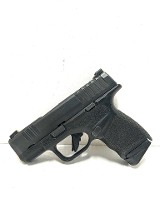 SPRINGFIELD ARMORY HELLCAT 9MM LUGER (9x19 PARA) - 2 of 3