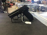 SIG SAUER SP2022 9MM LUGER (9x19 PARA) - 2 of 3
