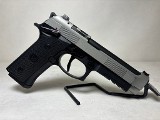 BERETTA 92XI 9MM LUGER (9x19 PARA) - Image 1 of 3
