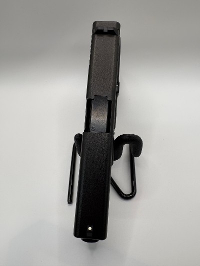 GLOCK 22 .40 S&W - Image 3 of 3