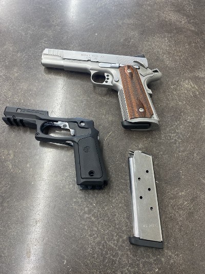 SPRINGFIELD ARMORY 1911-A1 TRP .45 acp - Image 1 of 3