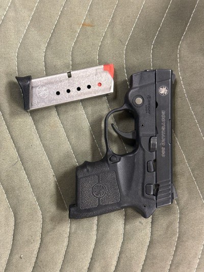 SMITH & WESSON BODYGUARD 380 .380 ACP - Image 2 of 2