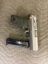 RUGER P94 40 Smith & Wesson - 1 of 2
