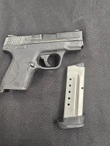 SMITH & WESSON M&P 40 SHIELD .40 S&W - 3 of 3