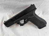 GLOCK G22 GEN 5 .40 S&W - 1 of 3