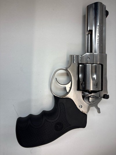 RUGER GP100 STAINLESS .357 MAG - Image 3 of 3