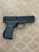 FMK FIREARMS Patriot .40 S&W - 2 of 3
