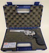 SMITH & WESSON 617-1 .22 LR - 1 of 3