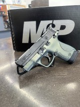 SMITH & WESSON M&P SHIELD NORTHERN LIGHTS 9MM LUGER (9x19 PARA) - 2 of 3