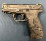 SMITH & WESSON M&P 40 .40 S&W - 2 of 3