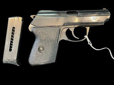 F.B. RADOM p-64 9MM LUGER (9x19 PARA) - Image 2 of 3