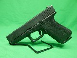 GLOCK 23 GEN2 .40 S&W - 1 of 3