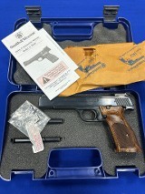SMITH & WESSON MODEL 41 .22 LR - 3 of 3