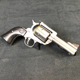 RUGER NEW MODEL SUPER BLACKHAWK (00817) .44 MAGNUM - Image 3 of 3