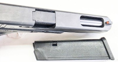 GLOCK GLOCK 35 CHAMBERED IN .40 CAL .40 CALIBER - Image 3 of 3