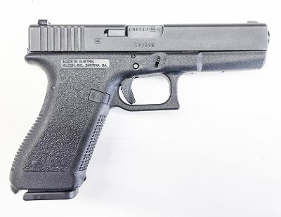 GLOCK MODEL 22 CHAMBERED IN .40 CAL IS A GEN 2 .40 CALIBER - Image 1 of 2