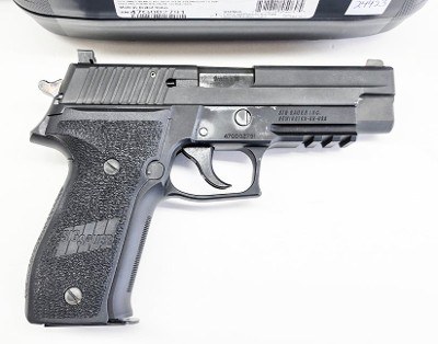 SIG SAUER SIG P226 NAVY CHAMBERED IN 9MM 9MM LUGER (9x19 PARA) - Image 2 of 3