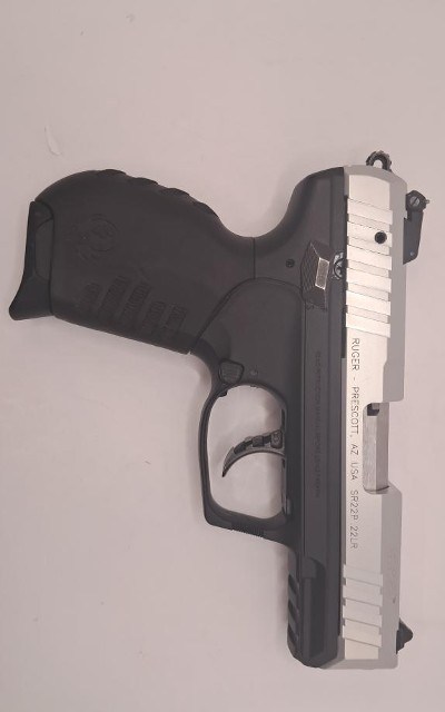 RUGER SR22 22 Long (22L) - Image 2 of 3