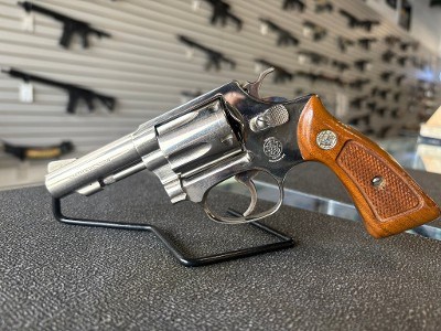 SMITH & WESSON 36-1 .38 SPL - Image 1 of 3