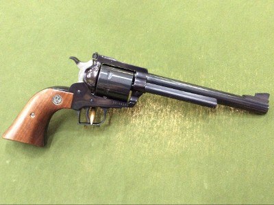 RUGER NEW MODEL SUPER BLACKHAWK44 MAG .44 MAGNUM - Image 2 of 3