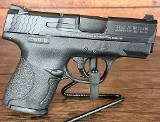 SMITH & WESSON (S&W) M&P40 Shield .40 S&W - 2 of 3