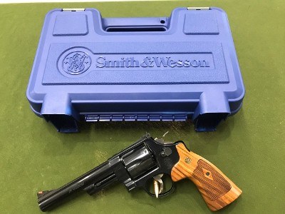 SMITH & WESSON 57-6 .41 REM MAG - Image 1 of 3