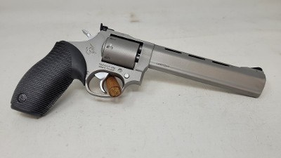 TAURUS 992 TRACKER .22 LR - Image 3 of 3