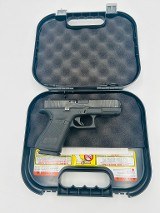 GLOCK 19 GEN 5 9MM LUGER (9x19 PARA) - 1 of 2