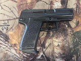 HECKLER & KOCH HK USP 40 Smith & Wesson - 3 of 3