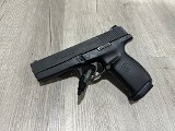 SMITH & WESSON sw40F .40 S&W - Image 1 of 3