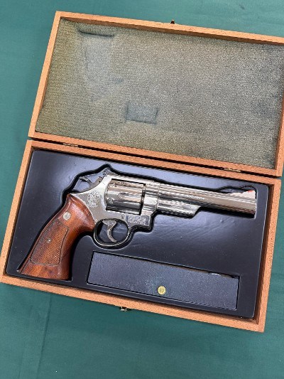 SMITH & WESSON 29-2 .44 MAGNUM - Image 1 of 3