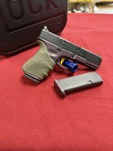 GLOCK PLUM 19 G19 GEN 5 9MM GHOST RING NIGHT SIGHTS 9MM LUGER (9x19 PARA) - 1 of 3