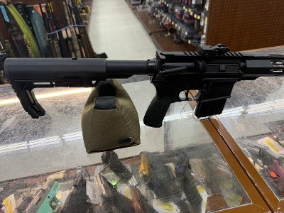 RADICAL FIREARMS RF-15 6MM ARC - Image 3 of 3