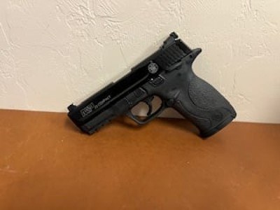 SMITH & WESSON M&P22 COMPACT .22 LR - Image 2 of 3