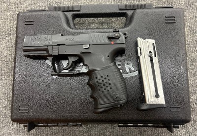 WALTHER P22 .22 LR - Image 1 of 3