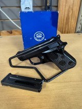BERETTA 950BS .22 SHORT - Image 1 of 3
