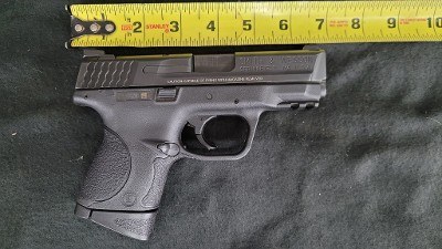 SMITH & WESSON M&P40C .40 S&W - Image 1 of 2