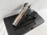 RUGER SR9C 9MM LUGER (9x19 PARA) - 2 of 3