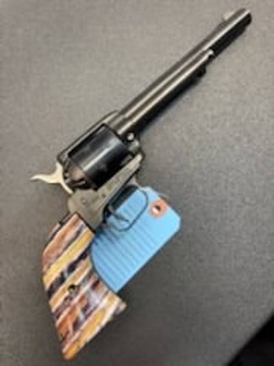 HERITAGE MFG. ROUGH RIDER SMALL BORE .22 LR - Image 1 of 3